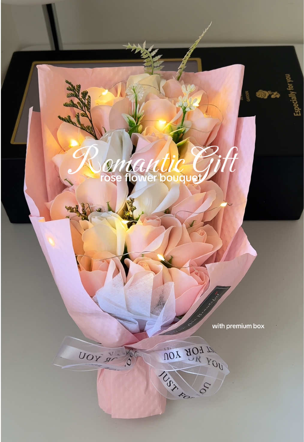 Make their heart glow this Valentine’s💞✨ Beautiful rose flower box with lights, ready to gift. #roseflowerbouquet #romanticgift #valentinesgiftidea #flowerbox #valentinessurprise 