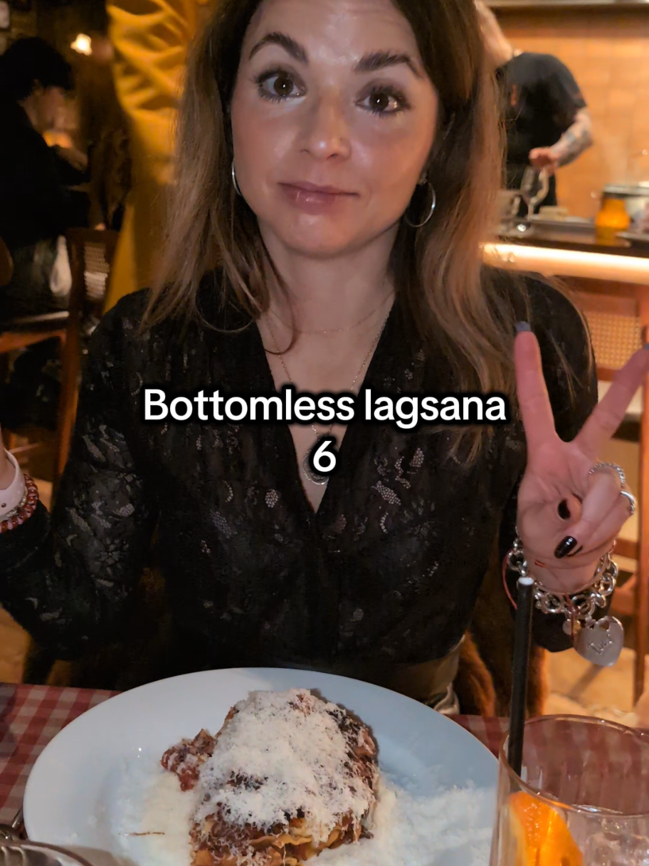 We managed to have 2 lagsana portions each in the bottomless of @Senza Fondo   How many would you be able to eat? #bottomless #lagsana #londonrestaurant #italianfood #shoreditch 