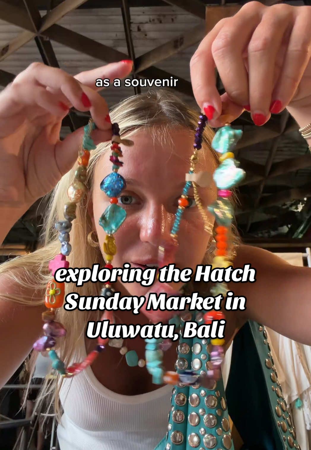 exploring the Hatch Sunday Market in Uluwatu, Bali 🏄🏼‍♀️ #shopwithme #solotravel #shopping #bali #travelinfluencer 