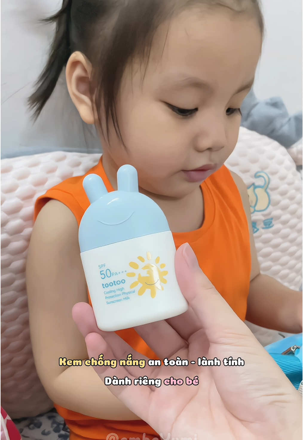Kem chống nắng vật lý Tootoo, an toàn lành tính dành riêng cho bé 👧🏻👶🏻 #kemchongnangchobe #tootoo #mevabe #beyeu #fyp 