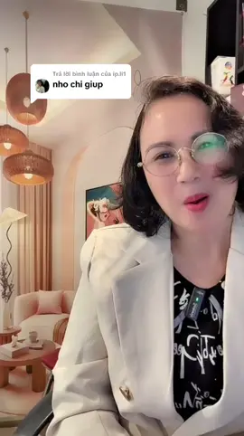 Trả lời @ip.li1 Ngọc Bích tử tế chia sẻ trải nghiệm giúp bạn định hướng một đường đi đầy nhân văn của cô ấy