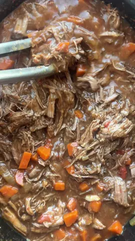 This slow cooked braised beef cooks until it falls apart and is easily shredded and has the most incredible flavor. The shredded beef can be used in sandwiches, stuffed in a baked potato or a burrito or over Polenta or pasta. Simple and flavorful it’s a perfect winter dish for meal prep to have in your fridge for a weeks worth of uses.  . . Italian Beef Ragu . . 2 tablespoons olive oil 6 garlic cloves chopped  3 or 4 lb chuck roast, seasoned with salt and pepper or any seasoning you want.  I used a Kinders blend  salt and pepper 1 (28 ounce) can crushed tomatoes 1 tbls calabrian chili paste (or you could just use 1 tsp of chili flakes)  1/2 cup beef broth 1/2 cup red wine  2 tablespoons balsamic vinegar  1 tbls oregano  2 bell peppers, sliced  1  onion, sliced  2 carrot, chopped 2 bay leaves 4 sprigs fresh thyme In a skillet, heat the oil and add the beef. Sear for 2-3 minutes on each side and then add to the crock pot. To the drippings, add the peppers, onions and garlic. Cook for 4-5 minutes until soft. Stir in the Calabrian chili paste and oregano and stir to combine. Add to the crockpot. Pour the tomatoes, broth, wine and vinegar over the beef and add the carrots, bay leaves and thyme. Cover and cook on high for 6 hours or on low for 9 hours. Discard the herbs and shred the beef in the pot using 2 forks.