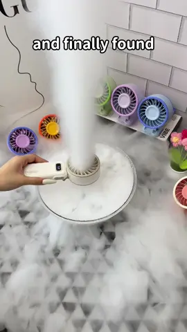 Ever felt like your fan is just blowing warm air back at you?That's why this fan is a total game changer!#tiktokshop #fan #portablefan #fans #handheldfan