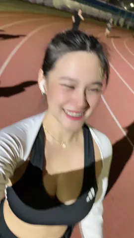 🤭😝