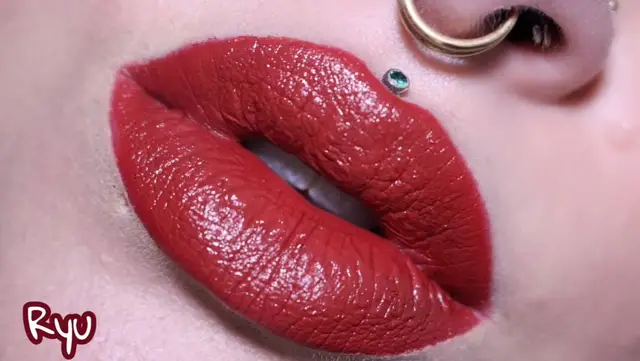 🌟 Ignite the night with our most seductive reds and electric pinks. From intoxicating wine to fiery crimsons, these swatches are pure temptation—perfect for every Valentine’s kiss. Which shade will you use to set the mood?  . 💄 Beautiful swatches created by @luvhorrornmakeup  . #gamebeauty #valentinesday2026 #redlipstick💄💋❤️ #pinklips💋 #trendylipstick 