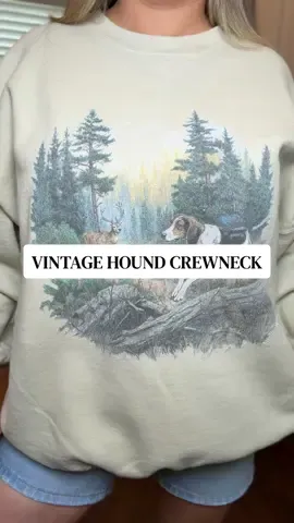 Wearing a size xl 🌲🐶 #hounddog #huntingdog #huntingtiktok #crewnecksweatshirt #tiktokshopcreatorpicks 