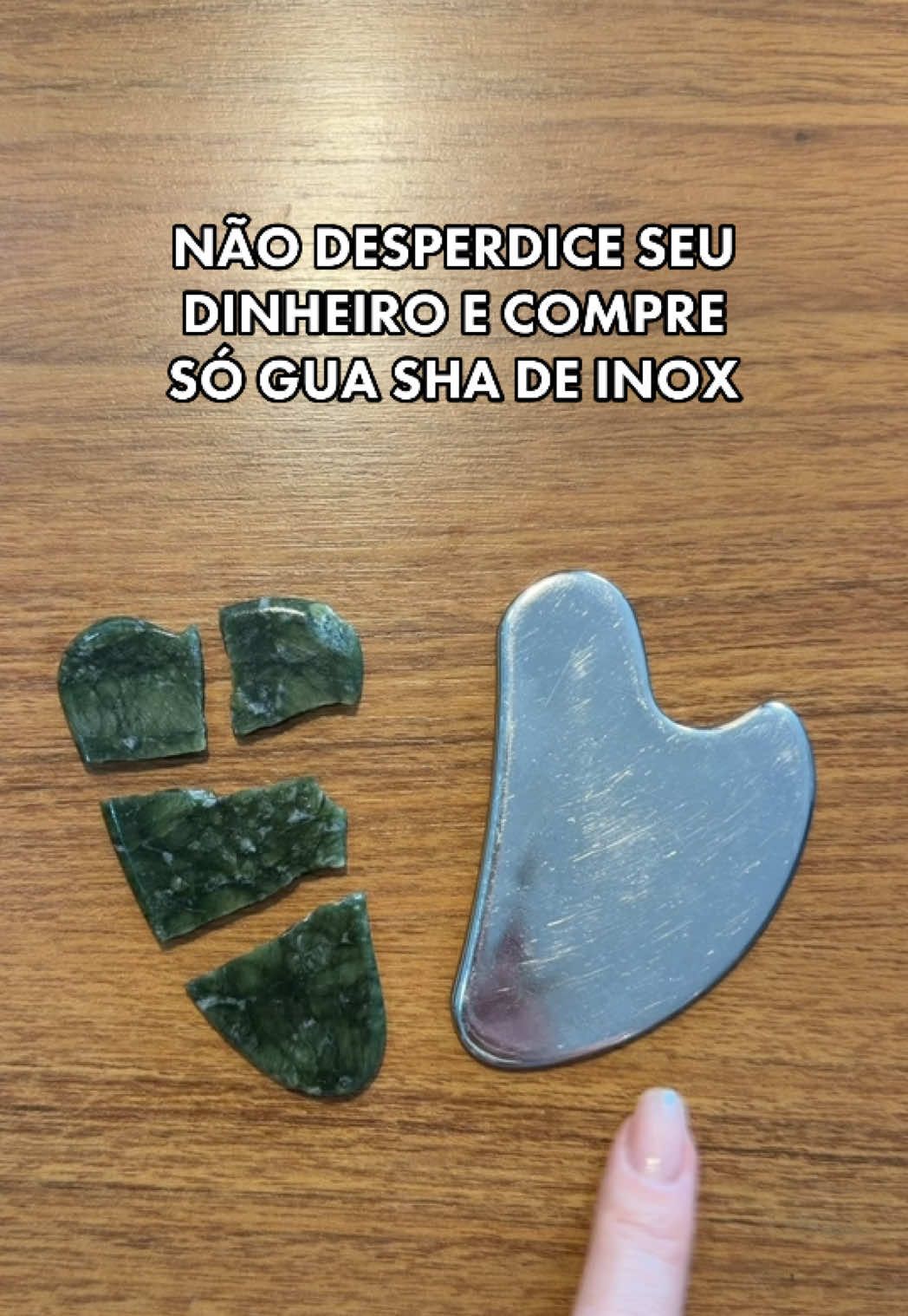 Invista uma única vez na vida em um gua sha, comprando o de inox. #guashainox #guashafacial #guasha #massagemfacial 