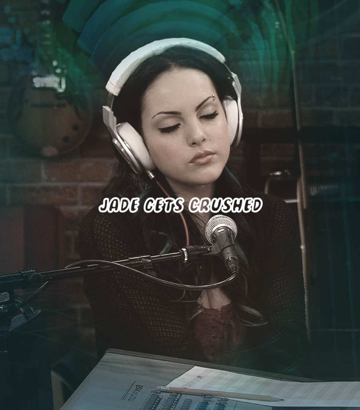 ꨄ︎ editing jade in every episode - 2x11 jade gets crushed // andre is sooo real and honestly wouldn’t have hated them as a couple  - [scp mine cc mine ac alphaaudios shakes iangallaguh panning vamffx] - #jadewest #jadewestedit #victorious #fyp #viral @thomas @stella 