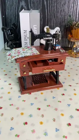 Vintage Style Sewing Machine Music Box #sewing #musicbox #tiktokcybermonday #tiktokshopcreatorpicks #gifts 