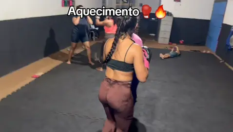 o gritinho dela é o melhor 🤣 @Teffa 🙆🏽‍♀️  #treinamento #boxing 