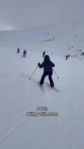 Slowy but surely i guess 🫩✌️ #skiing #andorra #travel #fyp #pizza 