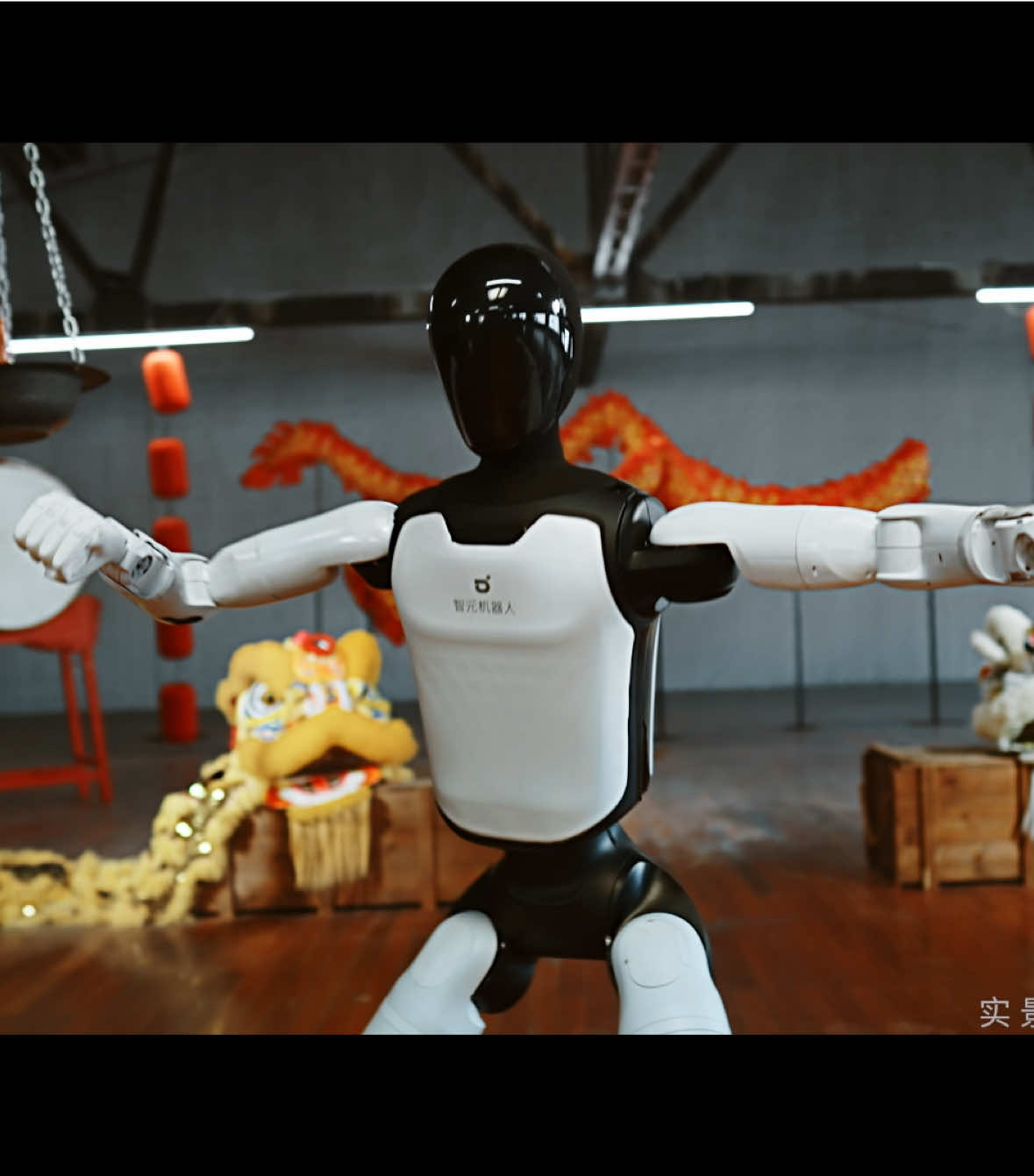 The ultimate martial arts robot- AGIBOT A3.  More surprises for the world are coming soon. @AGIBOT #AGIBOTA3 #RobotsHumanoides