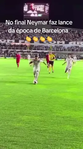 Neymar faz lance de época que jogava no Barcelona 
