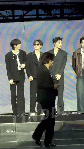 #RISERCONCERT D3 奔赴每一次有你的线下，辛苦了，加油！ #joongarchen 