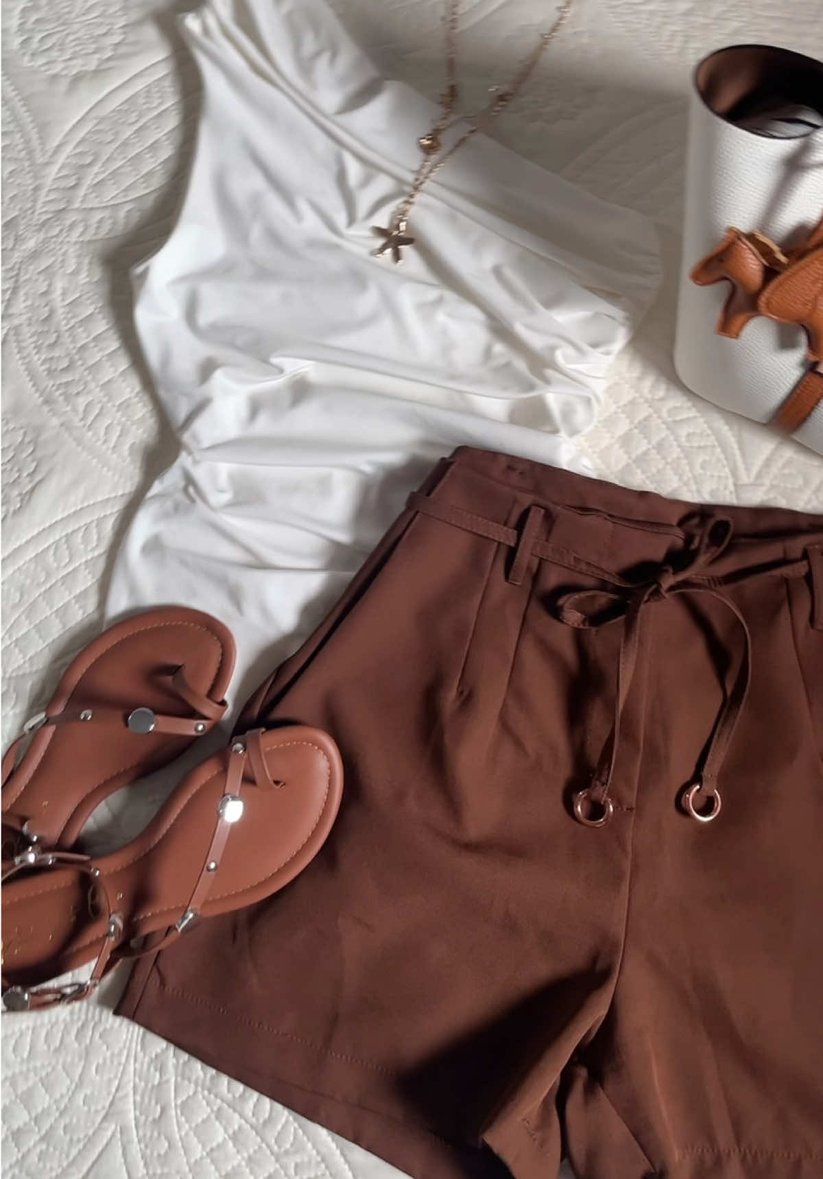 Short Alfaiataria link aqui no vídeo 