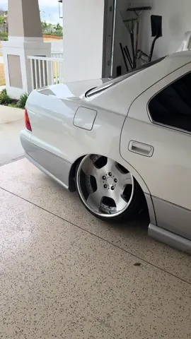 #ls400 #stance #vipcar #bagged #lexus 