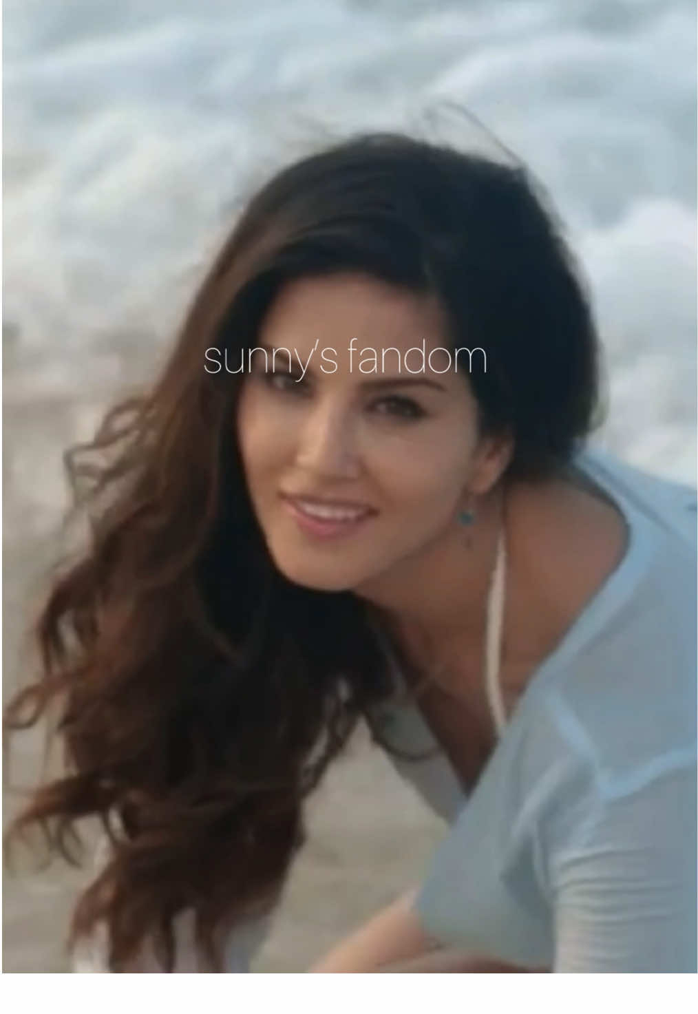 @Sunny Leone @imsunnyleone #sunnyleone #sunnyfandom4 #starstruckbysl #fyppppppppppppppppppppppp #fy 