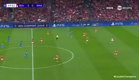 golaço do Vini Jr contra o Benfica  #vinijr #realmadridvsbenfica #goldevinicontrabenfica #futebol #championsleague