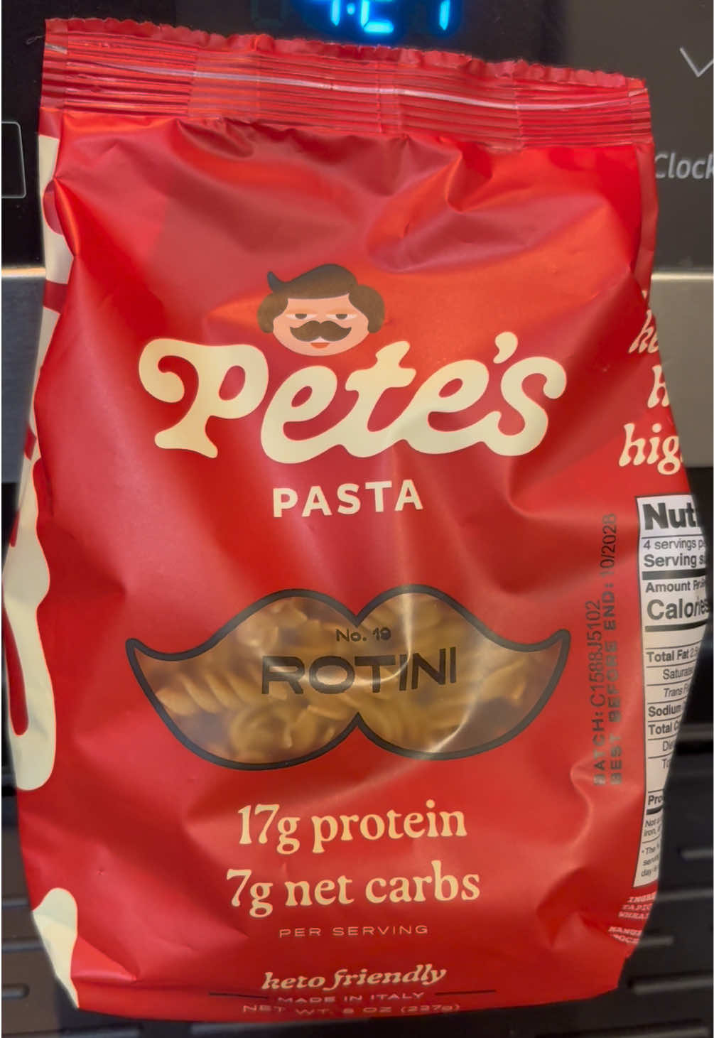Meal prepping is back baby 💯💪🔥 I’m eating healthy but not sacrificing flavor! #highproteinmeals #pasta #protien #mealprepideas @petespasta 