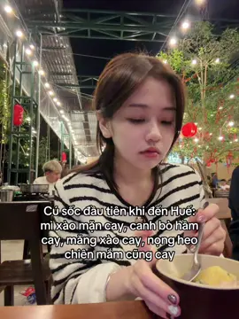 Trừ canh cá lăng măng chua thì tất cả đều cay qtqd