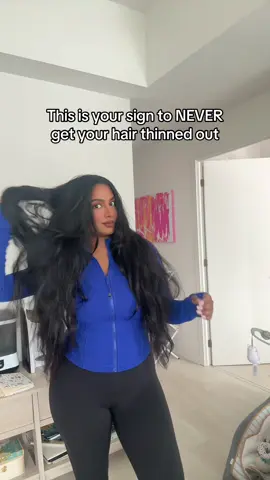 A previous hairdresser thinned my hair so much that the long hair was giving patchy. Cut off a significant amount but no thinning and it looks healthy shmelthy and still long #hair #haircut #longhair #naturalhair #thickhair 