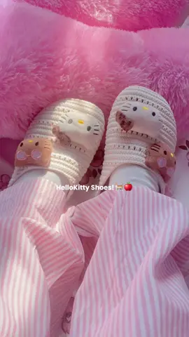 hellokitty shoes so cutee 😻🐈 #shoes #hellokitty #sepatu 