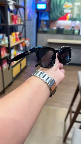 #แว่นตากันแดดuv400🌞🔥 #แว่นตาแฟชั่น #แว่นตาเลนส์โพลาไรซ์ #พิกัดตะกร้าเหลือง🧺🌷 #แว่นตาแฟชั่นยอดฮิต 