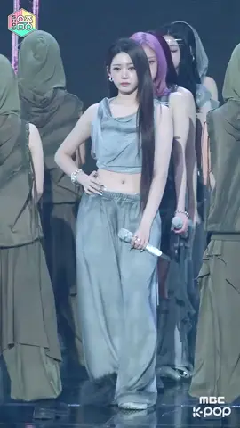 Babymonster RORA - WE GO UP FanCam | MBC251101 #babymonster #rorababymonster #montiez #wegoup #fancam 