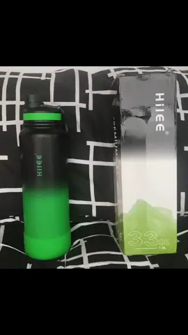 *One of the best seller tumbler for HILEE!* Gradient Black Green with free silicon, boot hot and cold insulated!  #hileerecommended #scratchproof #hotandcold  #insulated #qualitytumbler 