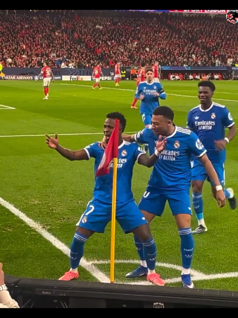 Mbappe and Vinicius have always respected and helped each other #football #Soccer #fyp #footballtiktok 