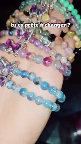 Si tu vois cette vidéo… c’est que tu es prête à changer de version🦋 Les papillons ne demandent pas la permission pour éclore… toi non plus Dis-moi en commentaire : 🦋 si tu es en pleine transformation 🦋