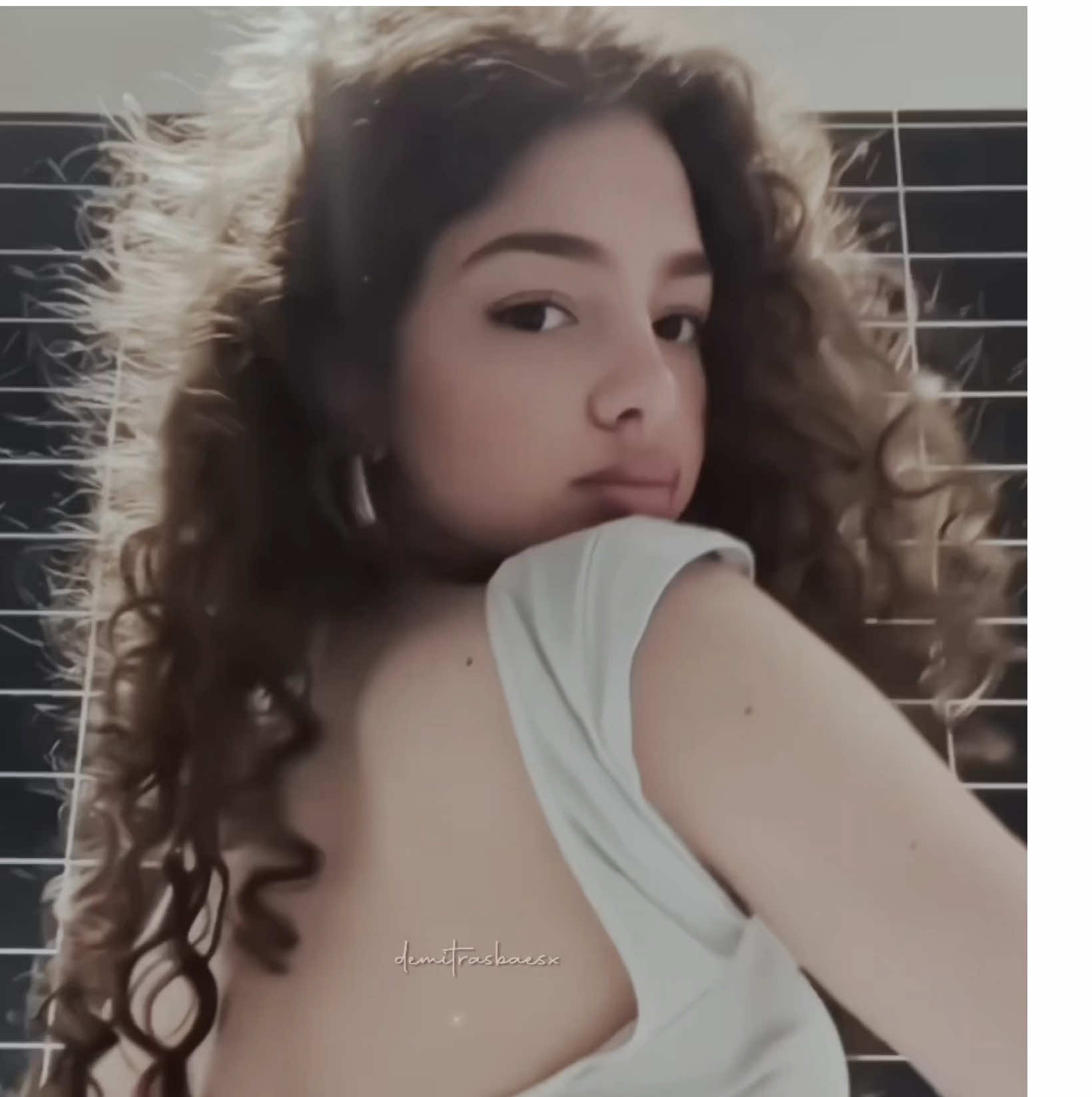 hi ok bye || @demitrakalogeras @sundaykalogeras @Eliana Kalogeras @Noah Risling @Patrisha || cc aloraskalo (edited) || #kalogerassisters #kalogerassistersedit #fyp #viral #sad 
