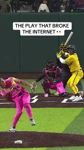 One year ago today, the Party Animals broke the internet with this play 😤 Ft. @Telly @EvryDayBloom @Sal Jacobo  #bananaball #partyanimals #savannahbananas #baseballtiktoks #beisbol 