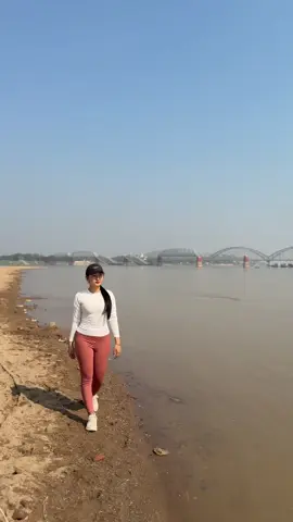 နှလုံးသားမှာထားခွင့်မရှိတော့ရင်လည်း…😔#🤍 #သံလျက်စွန်းကမ်းခြေ#fypシ゚viral🖤tiktok 
