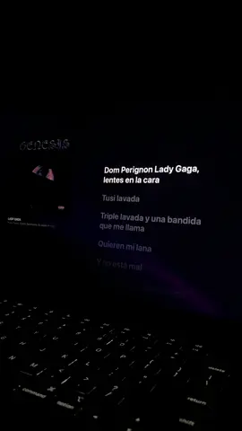Peso Pluma & Gabito Ballesteros & Junior H - Lady Gaga sorry if the screen looks bad tiktok ruins the quality🫩🫩 #fyp #fuerzaregida #mexico #pesopluma #juniorh 