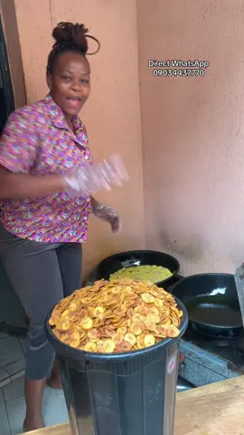 We supply fresh, crispy plantain chips in bulk for vendors and resellers. ✔ Paint size for bulk buyers ✔ Unbranded containers ✔ Different weight options ✔ Ready for immediate resale This is strictly for resellers and shop owners. Send “WHOLESALE” to our WhatsApp now to get full details. #PlantainChipsSupplier #WholesaleNigeria #SmallBusinessNigeria #ResellNigeria