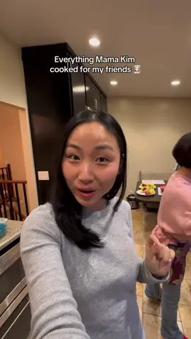 when she found out they’d be in town, she asked if she can reserve one of their meals so she can cook for them 😭😭😭😭😭