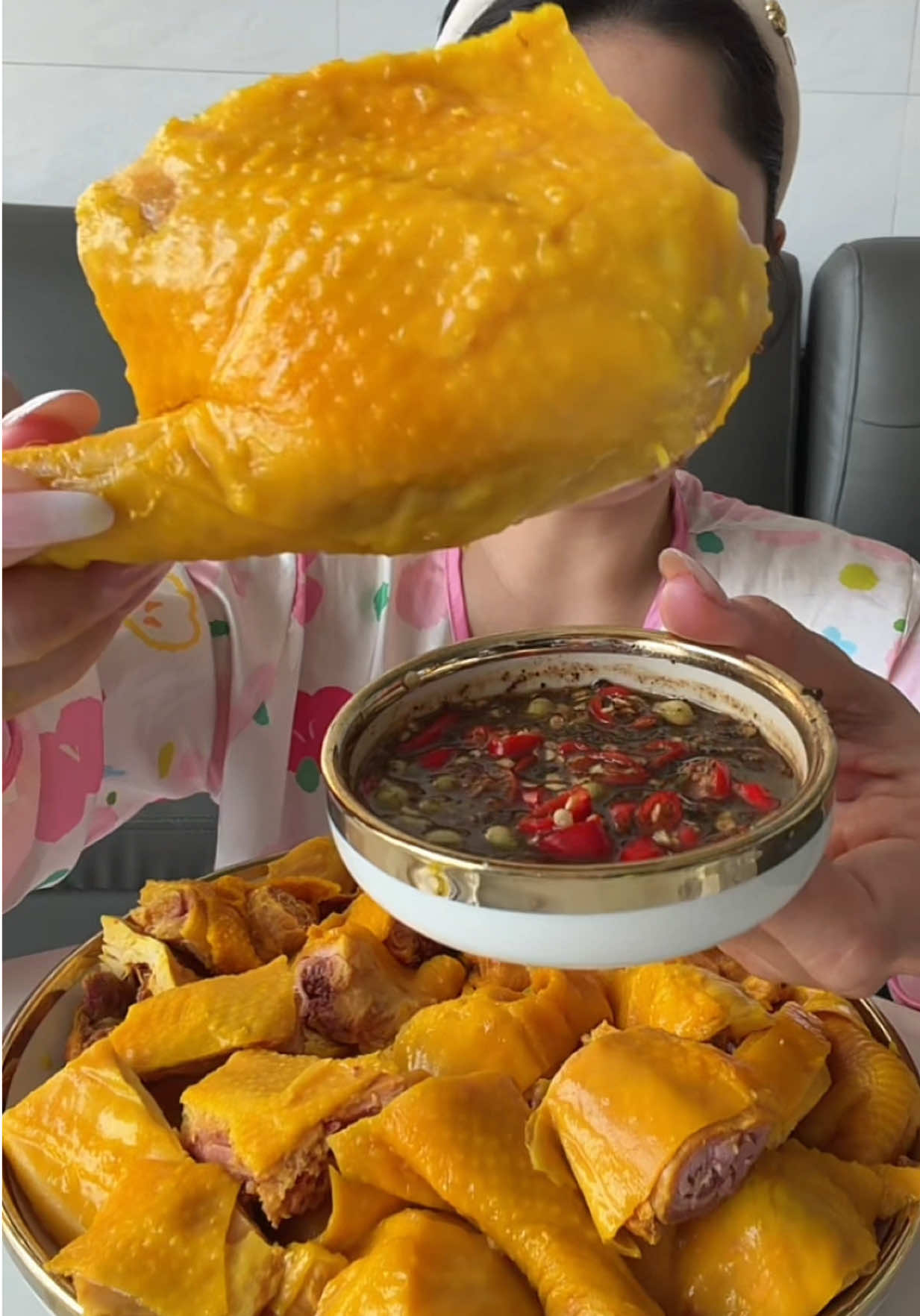 Mukbang gà ủ muối #dungthichan #vtmgr #mukbang #gaumuoi 