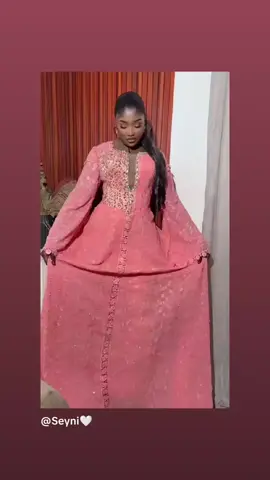 machalah #jeveuxpasserdanstespourtoi #fyp #foryourpage #creatorsearchinsight #couturieresenegalaise 