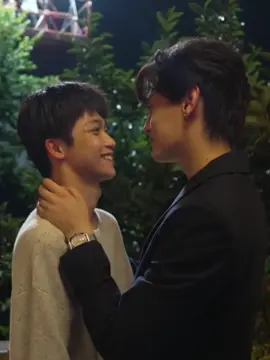 Everyone! Please enjoy the kiss between these two handsome men. And listen to the sounds when they kissing.  #tianziyu #lp #revengedloveseries 