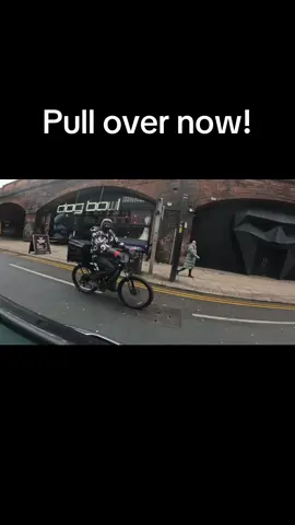#fyp #undercoverpolice #caughtoncamera #redlight 