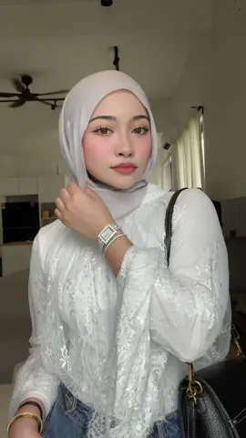 after 5 kali tukar tudung hahaha