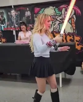 McKenna Grace tells a fan that all they did during Shooting THG was fight with lightsabers  Video found on Twitter  @Lionsgate @Lionsgate UK @The Hunger Games  @mckenna grace :)  #sunriseonthereaping #thehungergames #panemssweetheart #mckennagrace #maysileedonner 