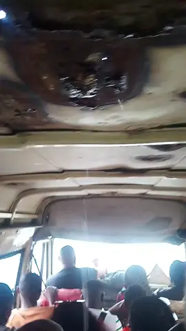Inside commercial bus in Lagos State Nigeria during rainy season. #goviral  #fypage  #catsoftiktok  #foryoupage  #lagos 