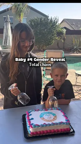 Will our crew be even with 2 girls and 2 boys or will the boys totally rule? 🥹🩷🩵 #genderreveal 