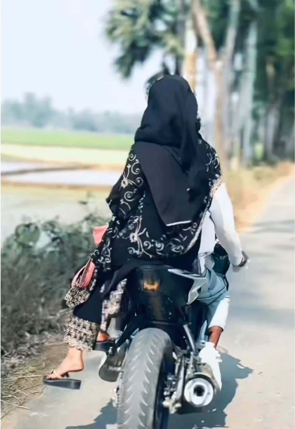 Bonu❤️‍🩹@Mou moni  #bikers #r15m #bogurabikers #bikevideography #ontormondle69 