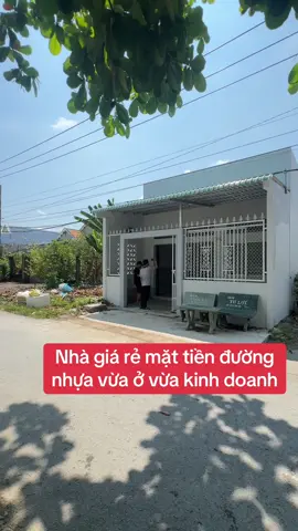 Nhà giá rẻ mặt tiền đường nhựa tại Tân Mỹ Chánh, TP Mỹ Tho #tongtuanh @Tú Anh _ Nhà Đất Tiền Giang @Tú Anh-Bất Động Sản Tiền Giang @Phạm_Phi_NhaDatTienGiang 