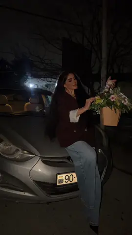 Başda Şəhid Analari olmaqla! Özune deyer veren butun xanimlarin bayrami mubarek🌹