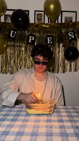 Fue el 19 de febrero 💕 pero me apetecía subirlooo🥰 os amo mis niñas @aniii❤❤ @latatexd🥐 @A  [#feelinggood #birthdayboy #birthdayparty #trend #fyp]