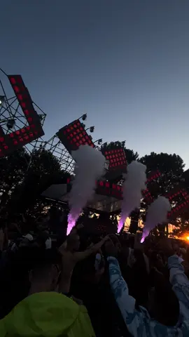 Séloko compensa dimais 😮‍💨😮‍💨#sunshine #parkartclub #curitiba 